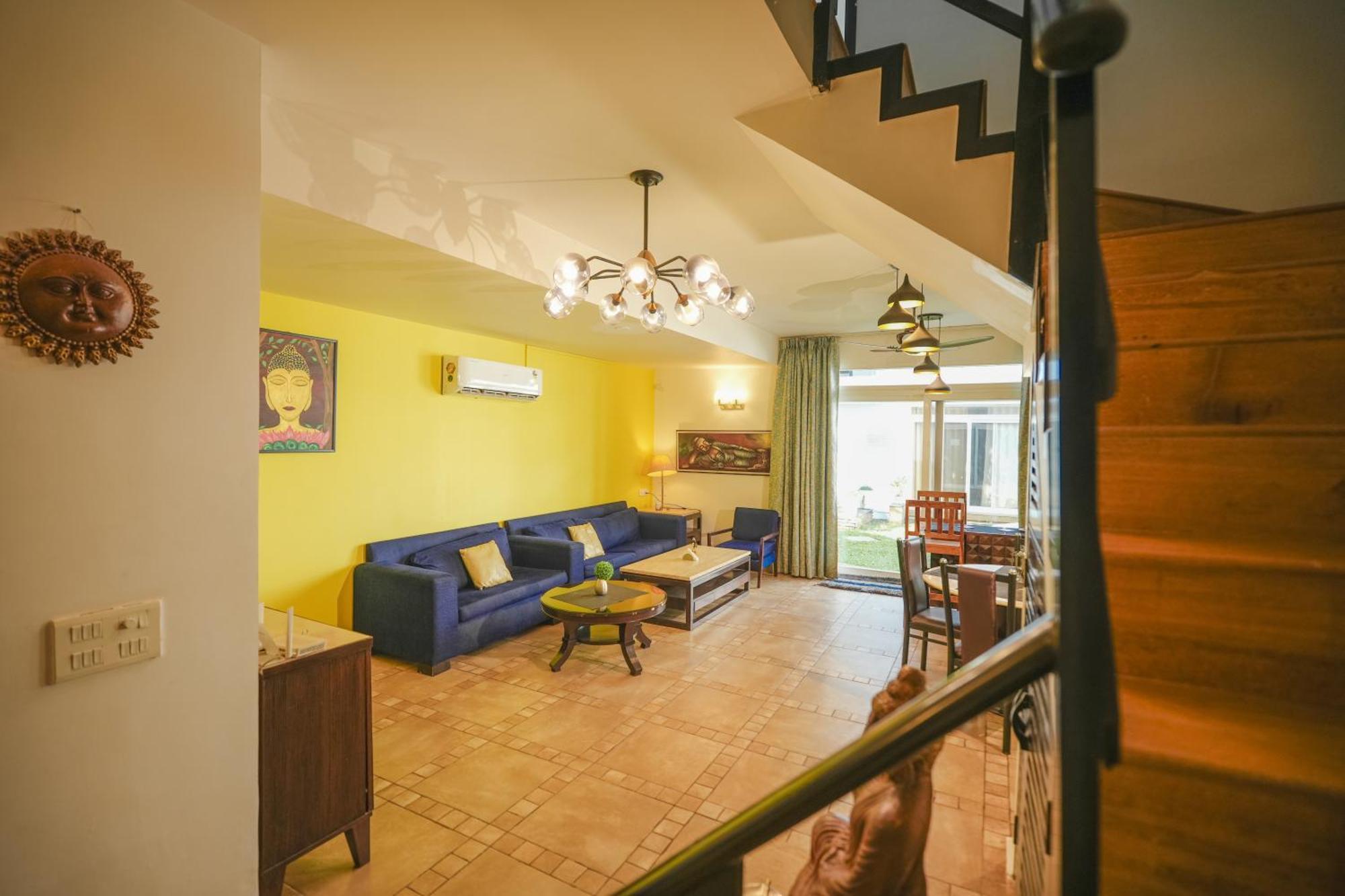 Villa M - Jia 3- 3Bhk In Candolim, Pool Facing, Near Beach, Breakfast Included 外观 照片
