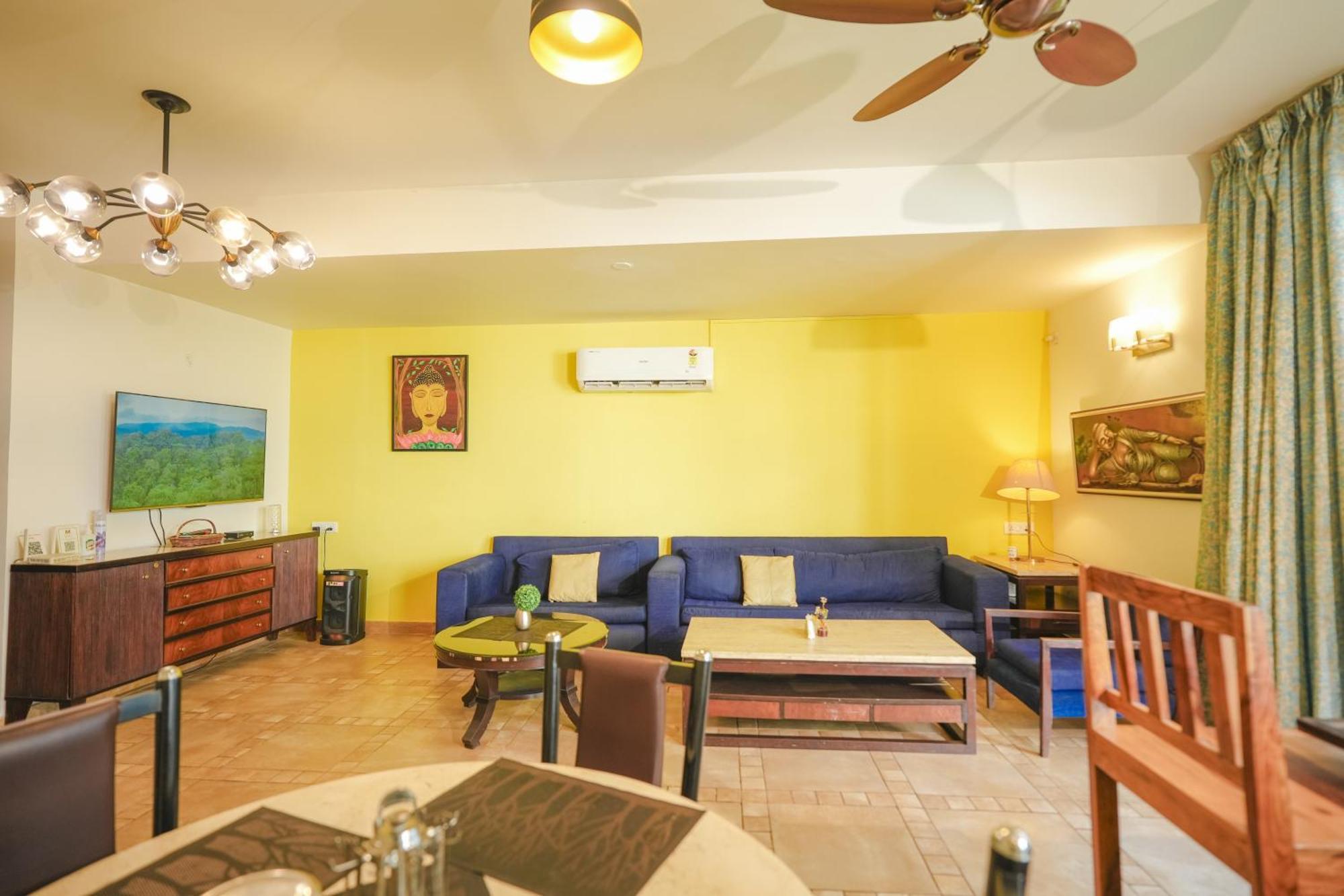 Villa M - Jia 3- 3Bhk In Candolim, Pool Facing, Near Beach, Breakfast Included 外观 照片